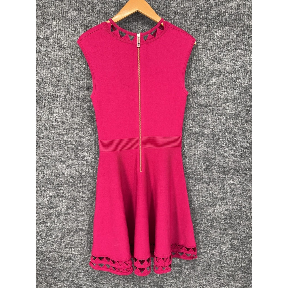 Ted Baker Dress Womens Medium 3 Pink Cutout‎ Fit & Flare Knit Skater Knee Length - Picture 3 of 12